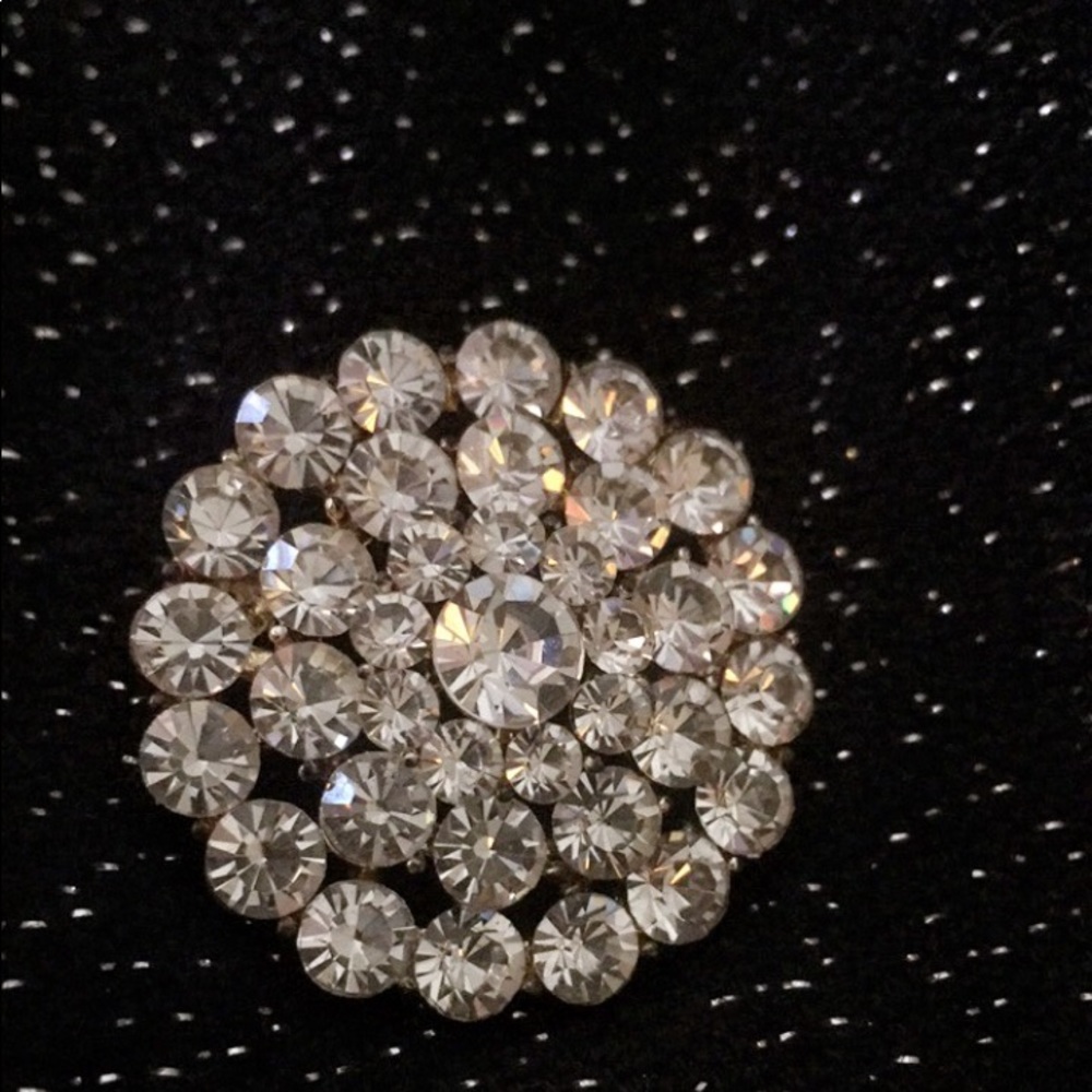 Vintage Brooch 💎